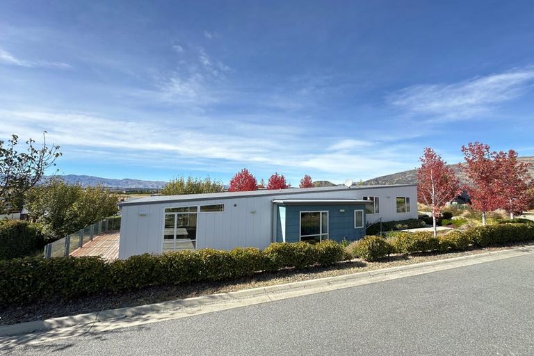 Photo of property in 6 Hollywood Rise, Wanaka, 9305