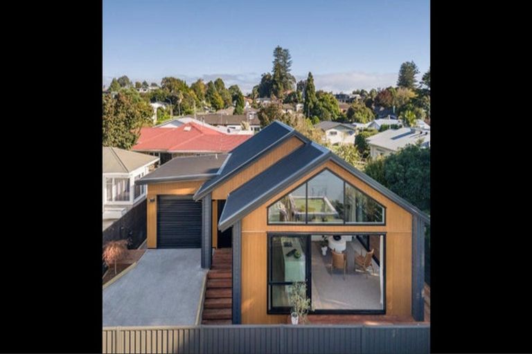 Photo of property in 3 Fourteenth Avenue, Tauranga South, Tauranga, 3112