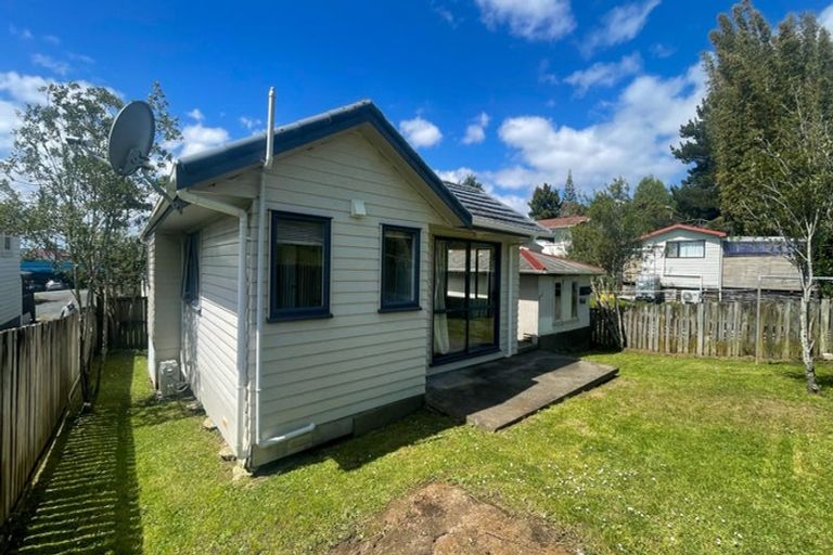 Photo of property in 3a Pine Road, Orewa, 0931