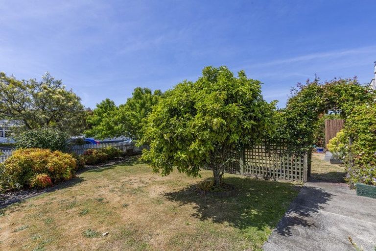 Photo of property in 1/6 Sanders Avenue, Marewa, Napier, 4110