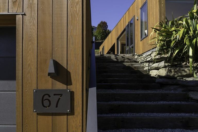 Photo of property in 67 Mcdonnell Road, Arrowtown, 9302