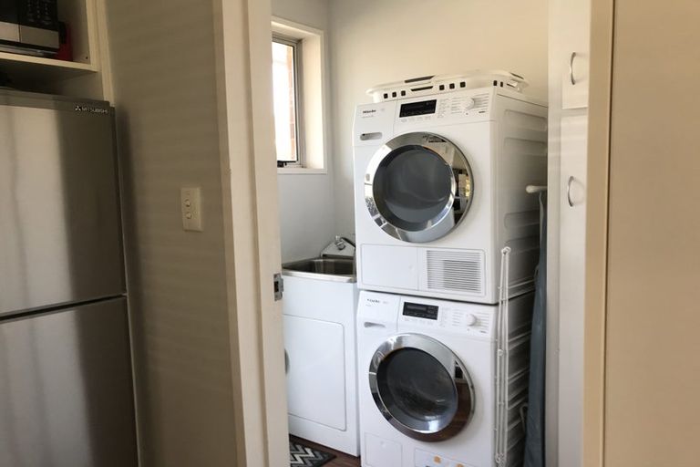 Photo of property in 14a Heaphy Place, Casebrook, Christchurch, 8051