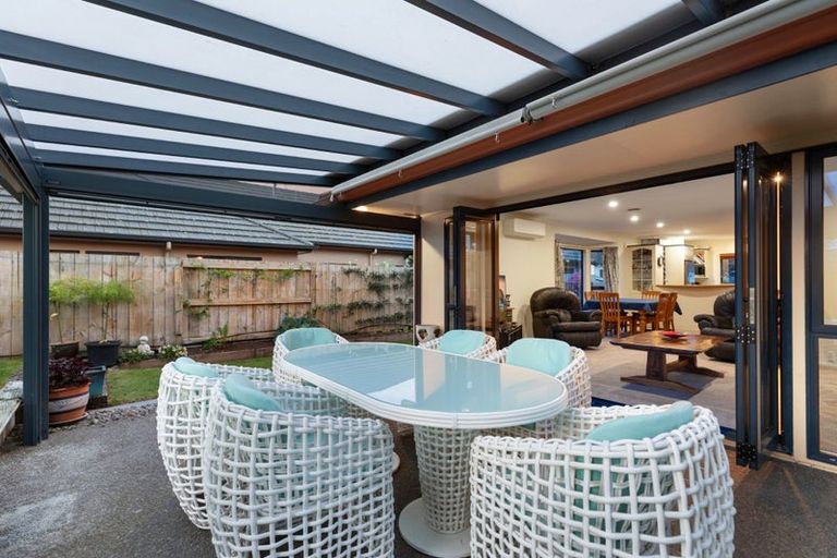 Photo of property in 12 Doneraille Place, Bethlehem, Tauranga, 3110