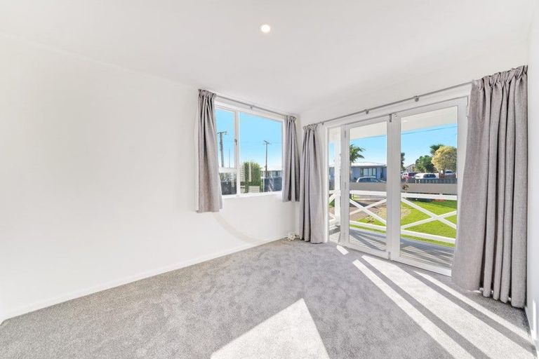 Photo of property in 18 Olive Crescent, Papatoetoe, Auckland, 2025