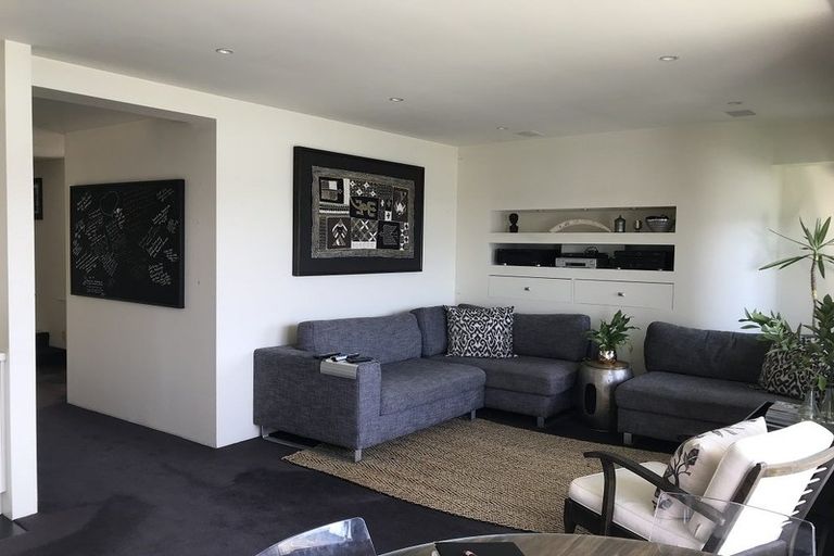 Photo of property in 4/154 Oriental Parade, Oriental Bay, Wellington, 6011