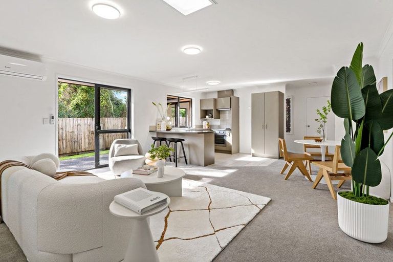 Photo of property in 113a Titirangi Road, New Lynn, Auckland, 0600