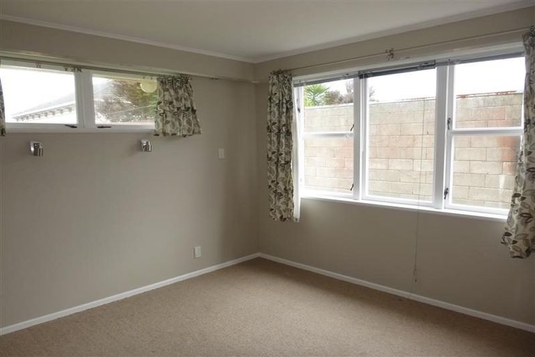 Photo of property in 13a Stamford Grove, Avalon, Lower Hutt, 5011