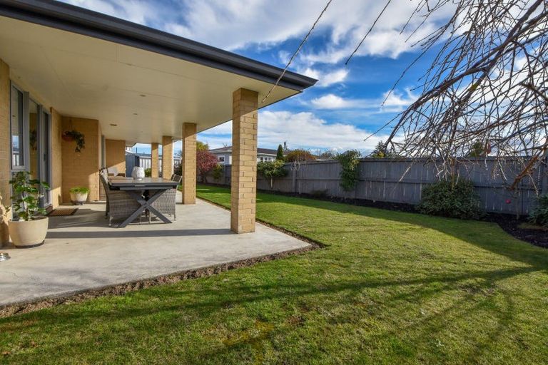 Photo of property in 266 High Street South, Carterton, 5713