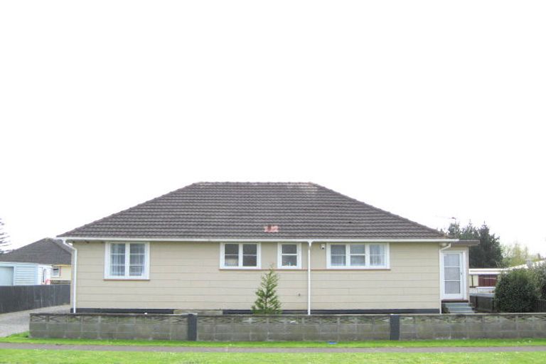 Photo of property in 28 Stafford Street, Waitara, 4320