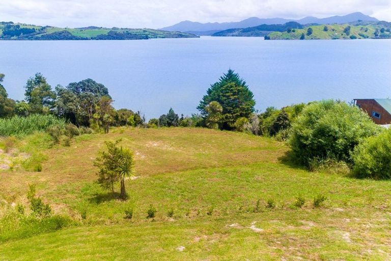 Photo of property in 9 Korari Place, Rawene, Kaikohe, 0473