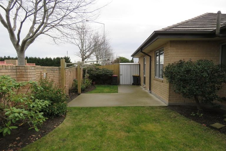 Photo of property in Yaldhurst Courts, 30/372 Yaldhurst Road, Russley, Christchurch, 8042