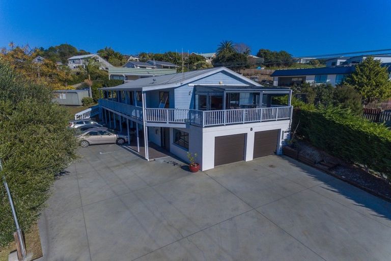 Photo of property in 33 Cable Bay Block Road, Cable Bay, 0420
