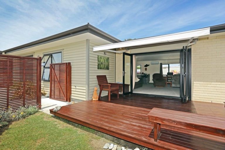 Photo of property in 148a Gloucester Street, Taradale, Napier, 4112