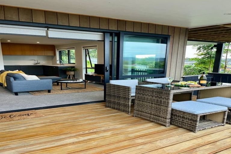 Photo of property in 130 Hibiscus Coast Highway, Red Beach, 0932