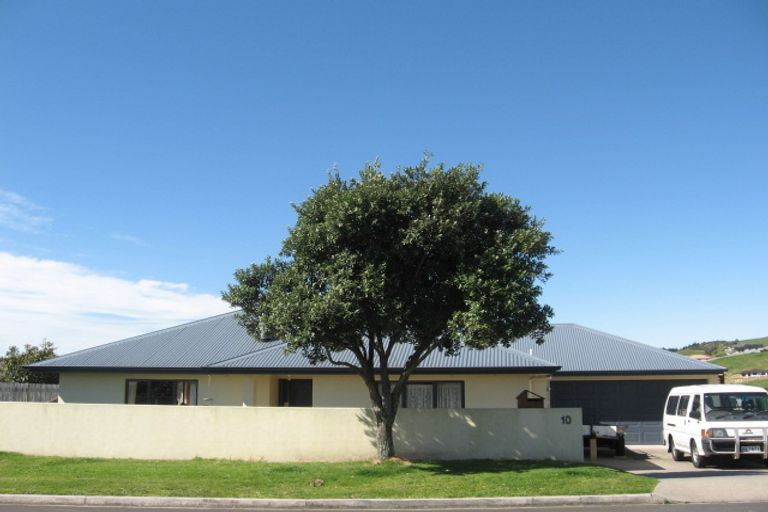 Photo of property in 10 Highcroft Place, Welcome Bay, Tauranga, 3112
