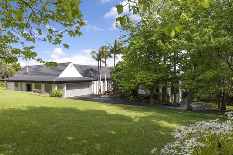 Photo of property in 292 Point View Drive, Dannemora, Auckland, 2016