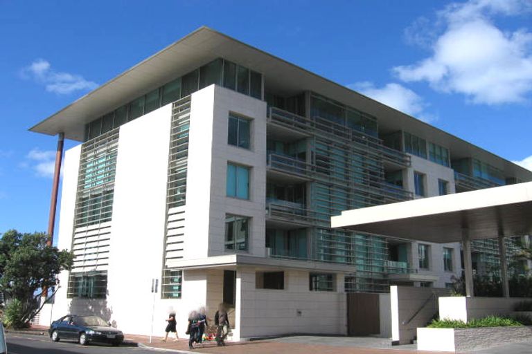Photo of property in North At Lighter Quay Apartments, 5a/87 Halsey Street, Auckland Central, Auckland, 1010