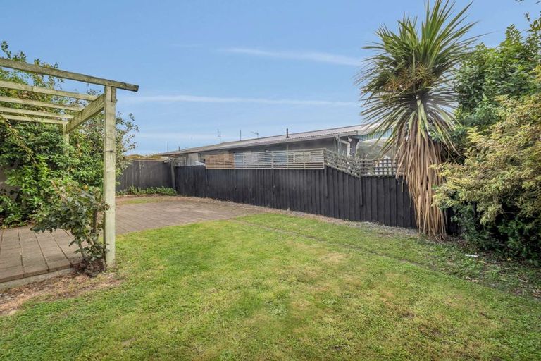 Photo of property in 1/61 Champion Street, Edgeware, Christchurch, 8013