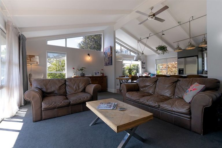 Photo of property in 28 Palatine Terrace, Huntsbury, Christchurch, 8022