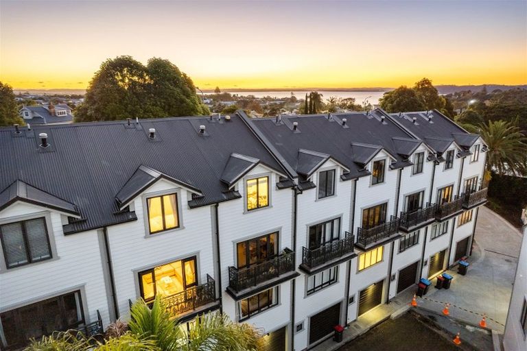 Photo of property in 7/386 Richmond Road, Grey Lynn, Auckland, 1021