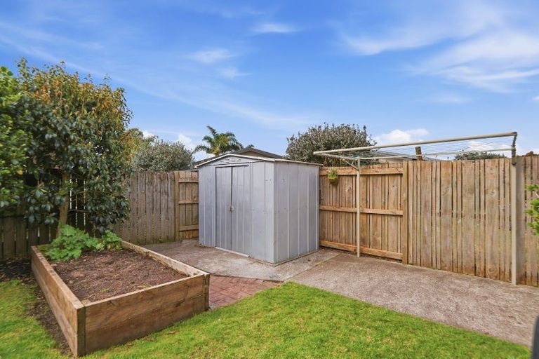Photo of property in 8 Evergreen Glade, Papamoa Beach, Papamoa, 3118