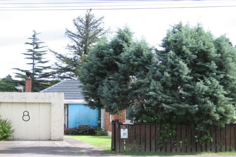 Photo of property in 8 Sabulite Road, Kelston, Auckland, 0602