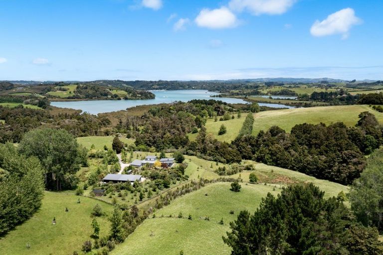 Photo of property in 497a Whitmore Road, Tawharanui Peninsula, Warkworth, 0986