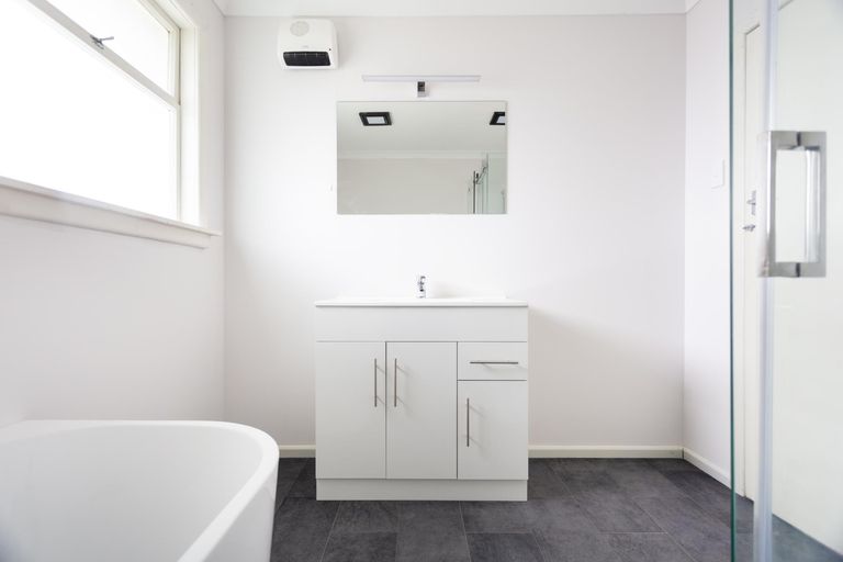 Photo of property in 6 Oban Street, Holmes Hill, Oamaru, 9401