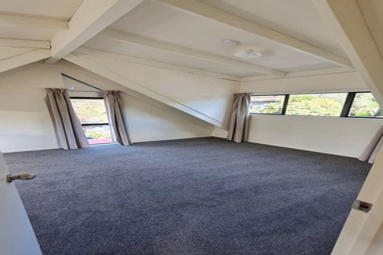 Photo of property in 1/73 Milton Road, Bluff Hill, Napier, 4110