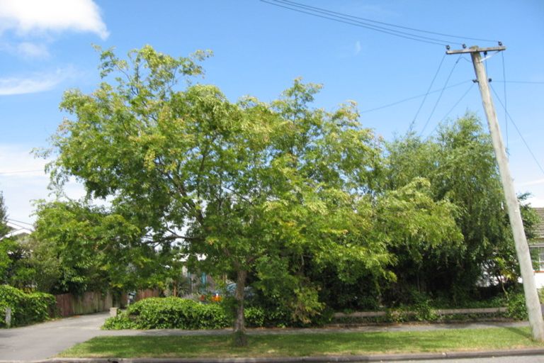 Photo of property in 60 Smith Street, Woolston, Christchurch, 8062