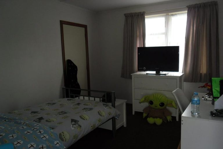 Photo of property in 52 Lipscombe Crescent, Havelock North, 4130