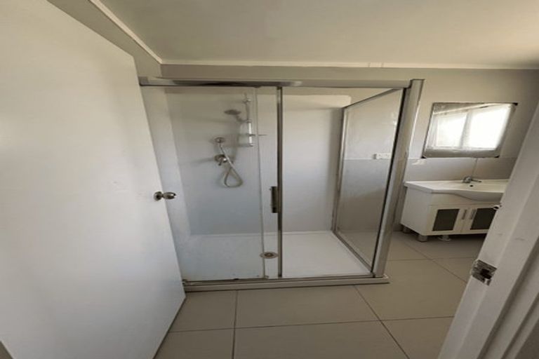 Photo of property in 4/45 Halver Road, Manurewa East, Auckland, 2102