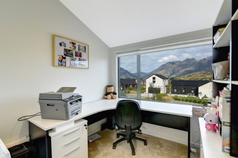 Photo of property in 6 Polperro Court, Jacks Point, Queenstown, 9371