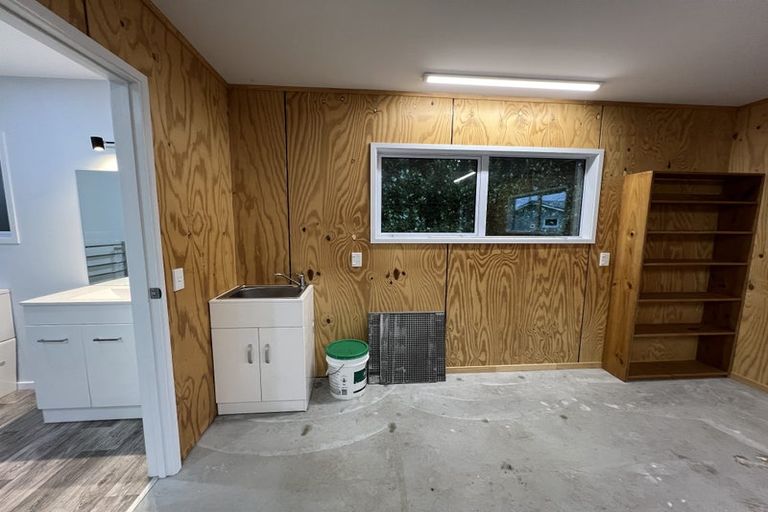 Photo of property in 171 Boord Crescent, Kumeu, 0891