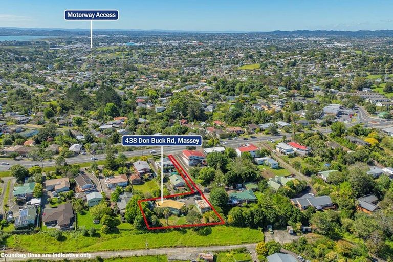 Photo of property in 438 Don Buck Road, Massey, Auckland, 0614