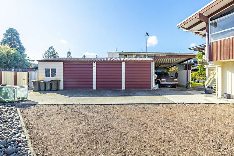 Photo of property in 22 Leith Court, Papatoetoe, Auckland, 2104