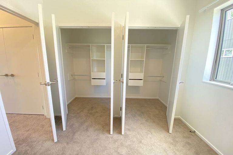 Photo of property in 57d Edmonton Road, Henderson, Auckland, 0612