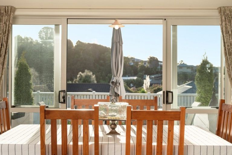 Photo of property in 2 Amy Place, Pyes Pa, Tauranga, 3112