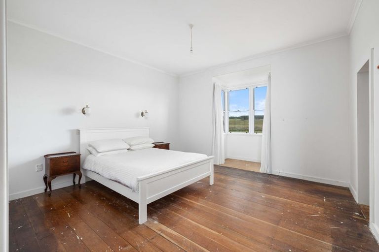 Photo of property in 40 Te Muna Road, Martinborough, 5784