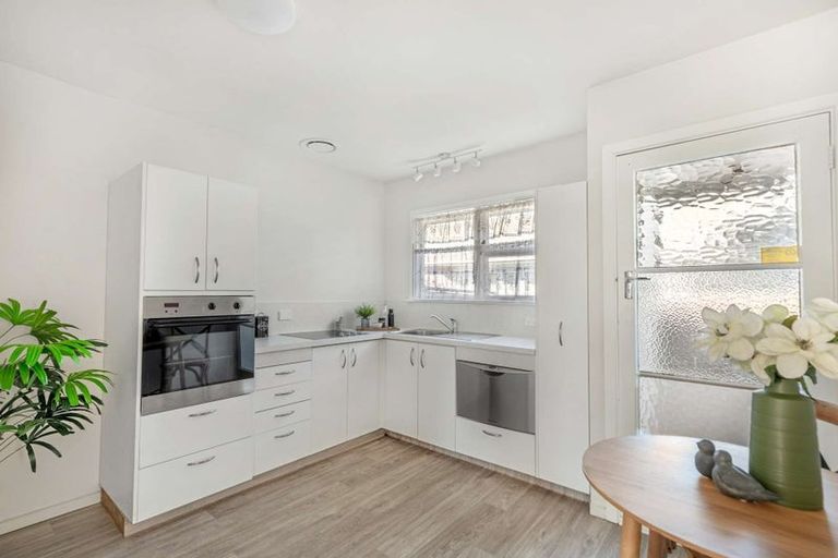 Photo of property in 1/472 Greers Road, Bishopdale, Christchurch, 8053