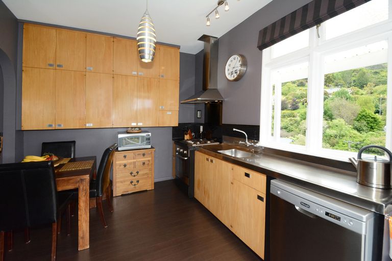 Photo of property in 17 Harbour Terrace, Careys Bay, Port Chalmers, 9023