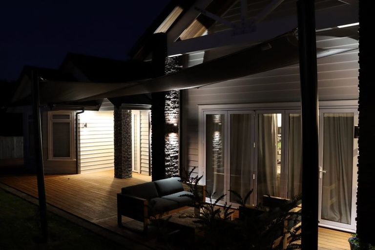 Photo of property in 121 Tapu Road, Huapai, Kumeu, 0810