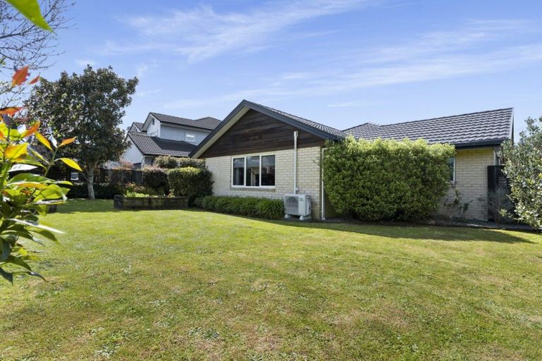 Photo of property in 1 Inverness Drive, Pyes Pa, Tauranga, 3112