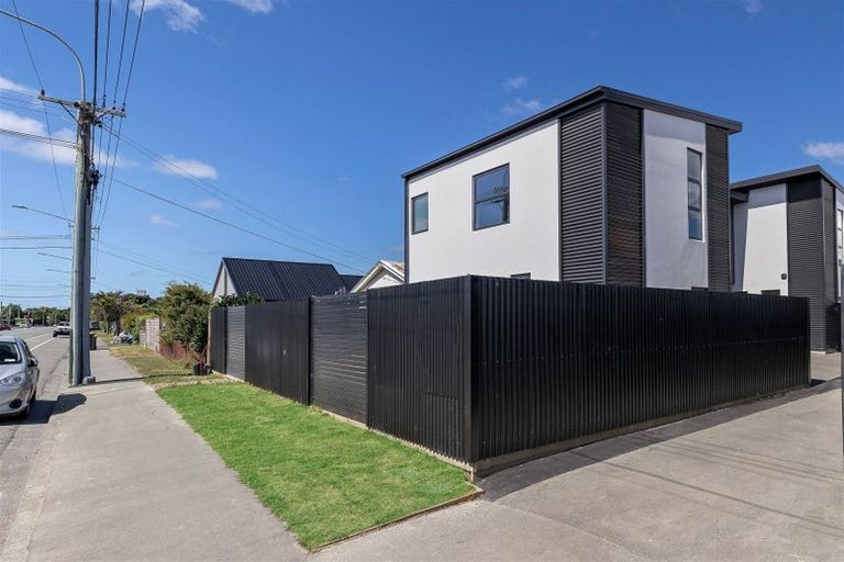 Photo of property in 126a Milton Street, Somerfield, Christchurch, 8024
