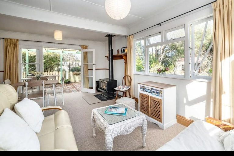 Photo of property in 138 Fitzherbert Street, Featherston, 5710