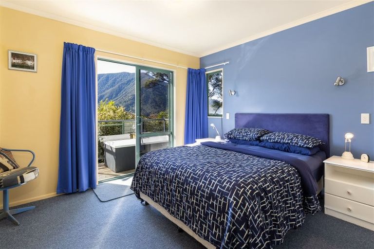 Photo of property in 700 Moetapu Bay Road, Moetapu Bay, Picton, 7282