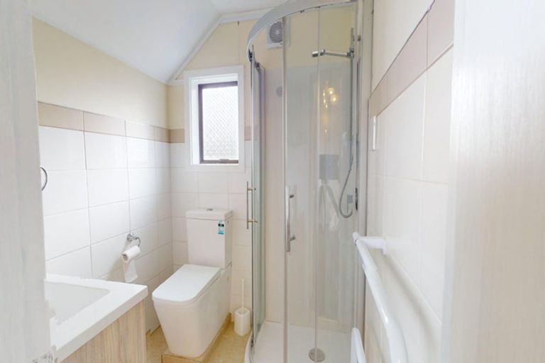 Photo of property in 51 David Crescent, Karori, Wellington, 6012