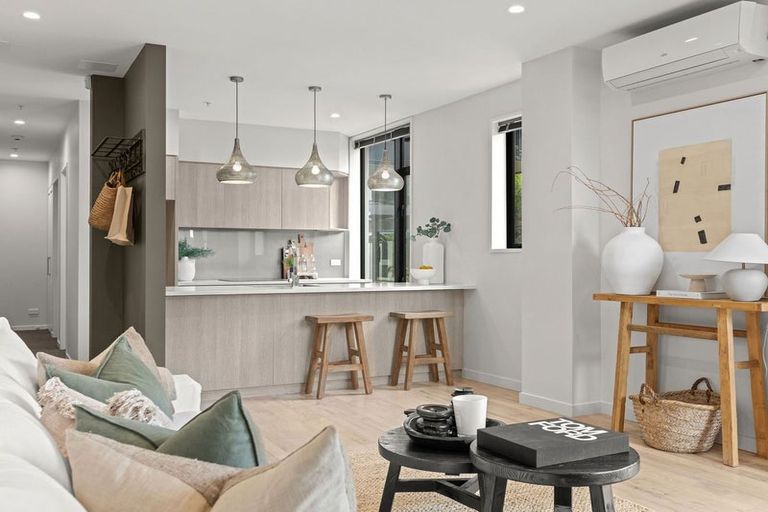 Photo of property in 1/50 Kilmore Street, Christchurch Central, Christchurch, 8013