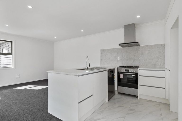 Photo of property in 6/29 May Street, Mount Maunganui, 3116