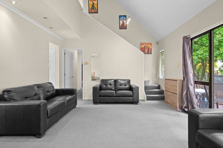 Photo of property in 11 Caulfield Place, Nawton, Hamilton, 3200